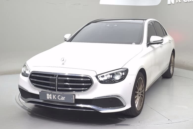 Mercedes-Benz E-Class W213, 2023
