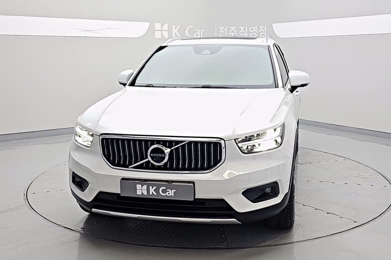 Volvo XC40, 2022